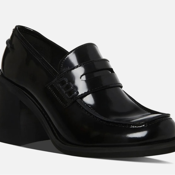 Steve Madden Shoes - Steve Madden Black Loafers